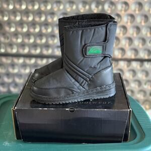 Womens 7 ITASCA Snow Boots Black Gray Waterproof Insulated School Walking Pacs